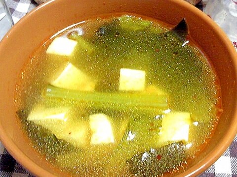 小松菜と豆腐の中華風スープ